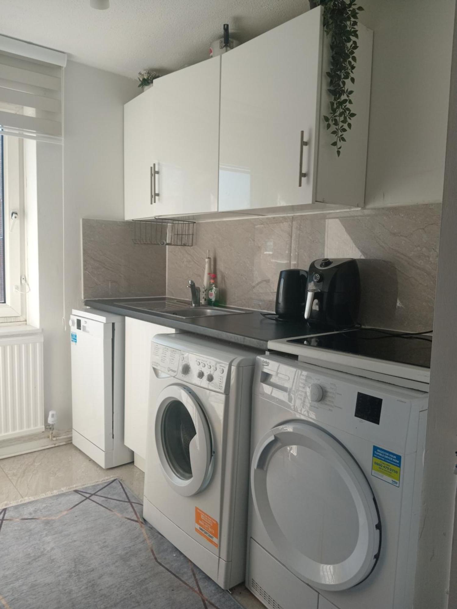 Guest house Double Bedroom At Kings Cross *